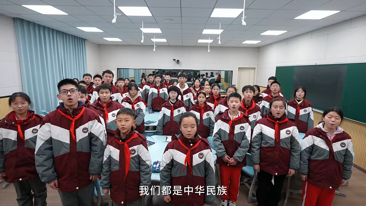  2月24日，由贵州民族文化宫（贵州省民族博物馆）、观山湖区民宗局、贵阳市观山湖区第十一中学共同主办的