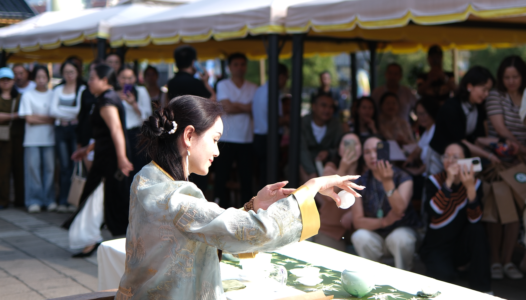 六盘水秋季斗茶赛开赛：谁家茶更香？